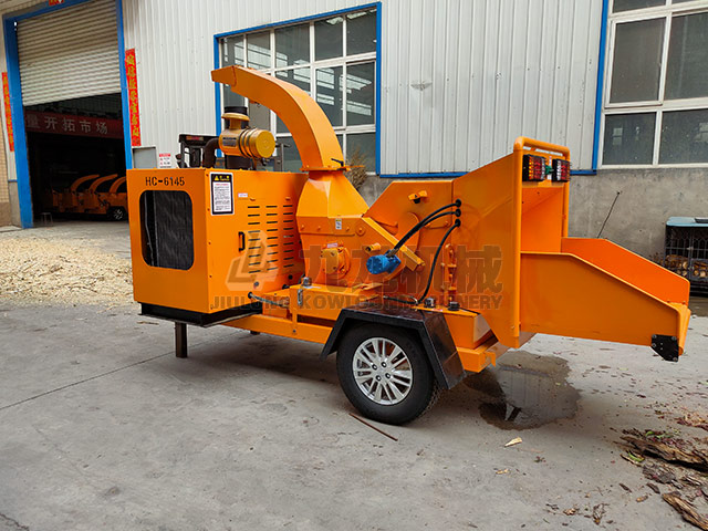 樹(shù)枝粉碎機(jī)實(shí)現(xiàn)了園林廢棄物循環(huán)利用的目的